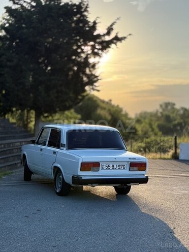 LADA (VAZ) 2107-4
