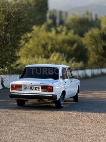 LADA (VAZ) 2107-5