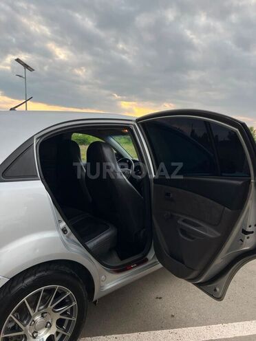 Kia Rio-9