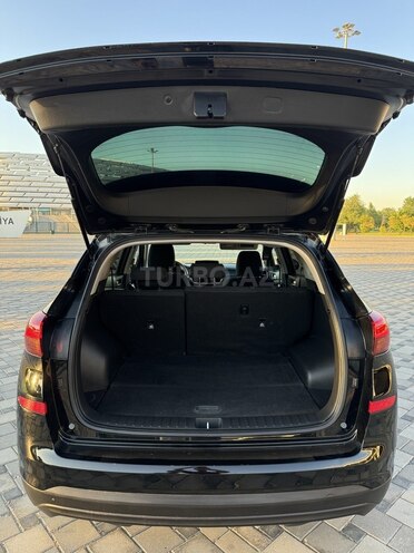 Hyundai Tucson-10