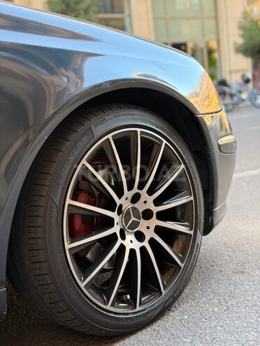 Mercedes E 220-14