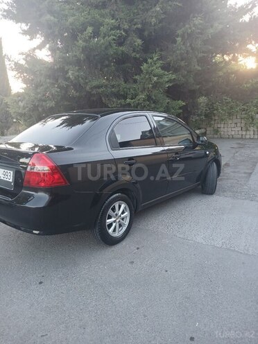 Chevrolet Aveo-3