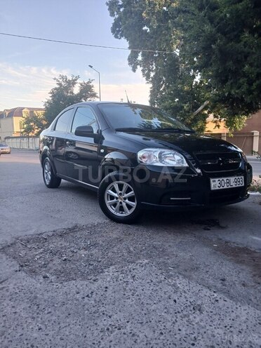 Chevrolet Aveo-4