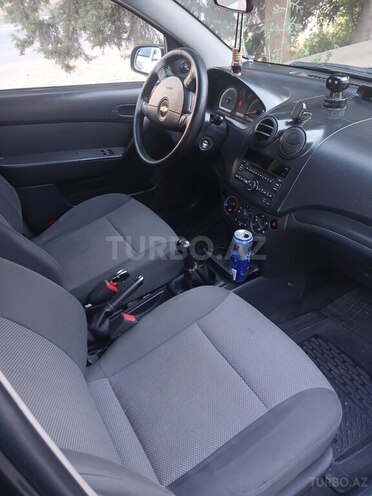 Chevrolet Aveo-7