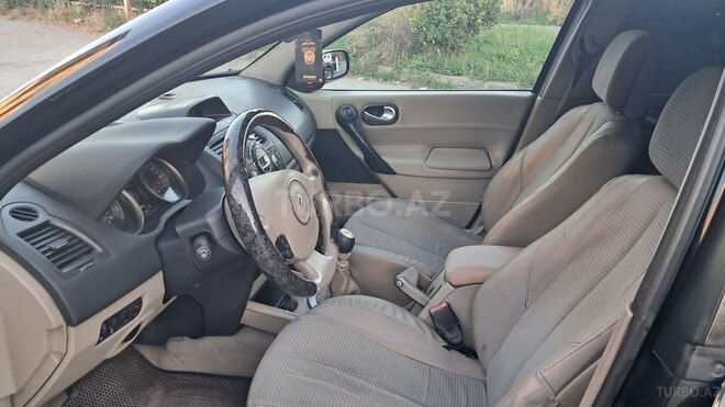 Renault Megane-20