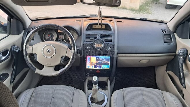 Renault Megane-18