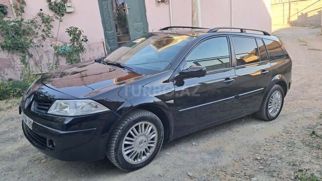 Renault Megane-13