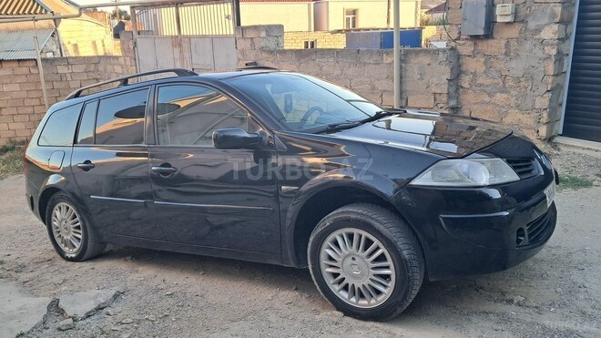 Renault Megane-12