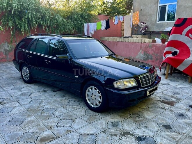 Mercedes C 180-2