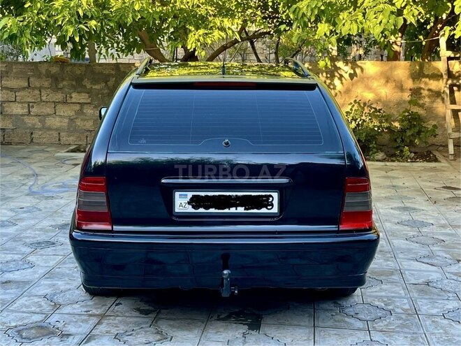 Mercedes C 180-8