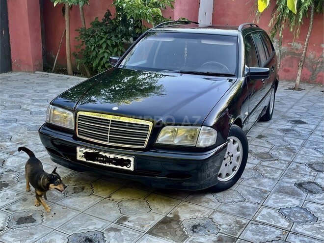 Mercedes C 180-3