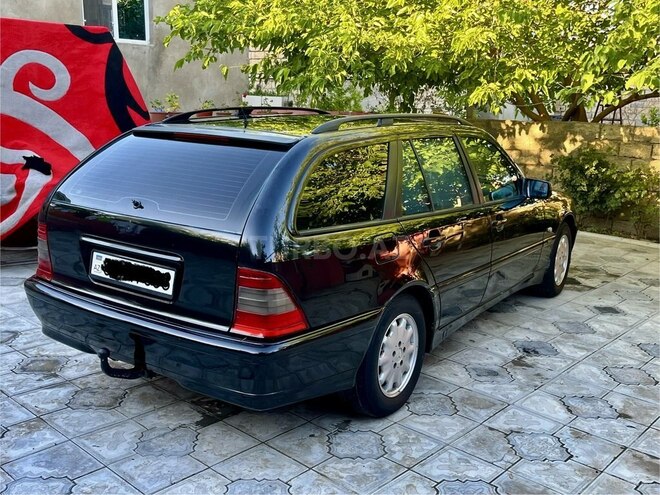 Mercedes C 180-9