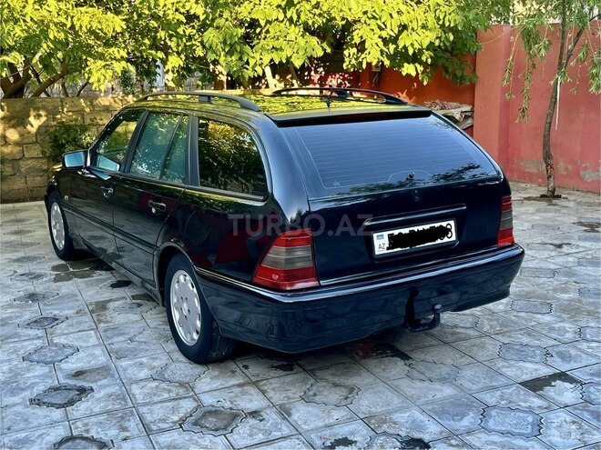 Mercedes C 180-7
