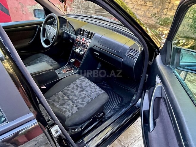 Mercedes C 180-11