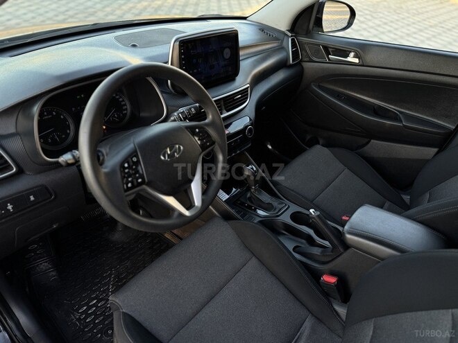 Hyundai Tucson-13