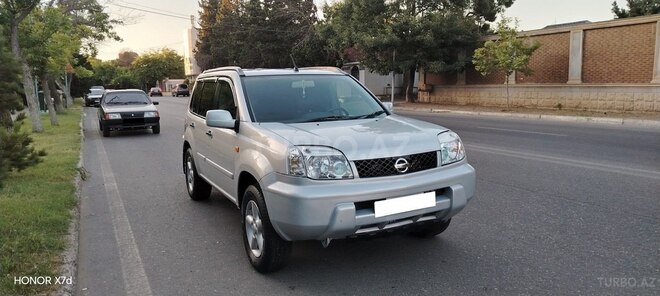 Nissan X-Trail-1