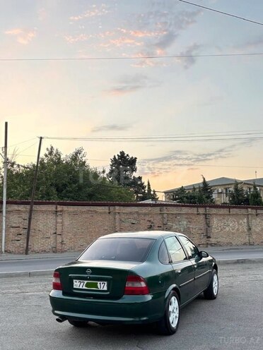 Opel Vectra-5