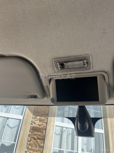 Ford Transit-8