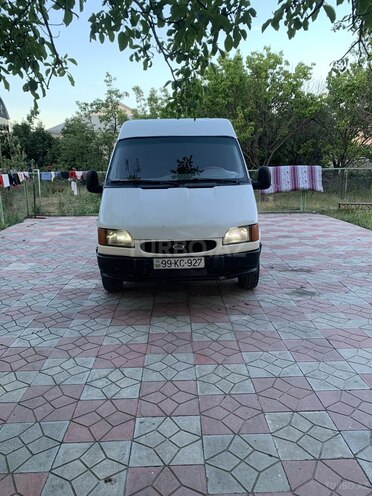 Ford Transit-1