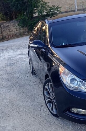 Hyundai Sonata-8