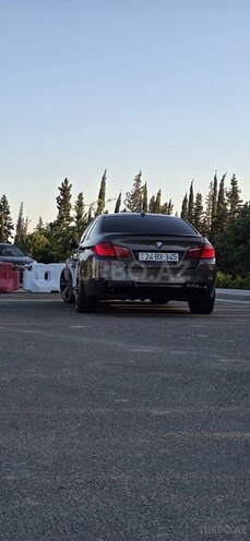 BMW 528-10