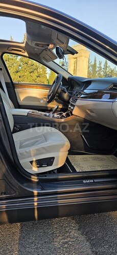 BMW 528-12