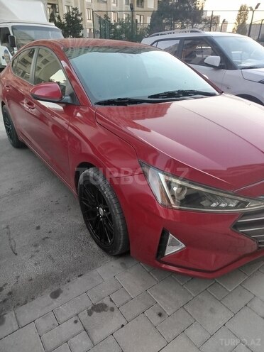 Hyundai Elantra-5