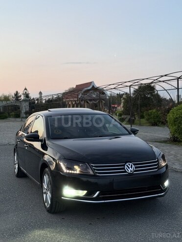 Volkswagen Passat-3