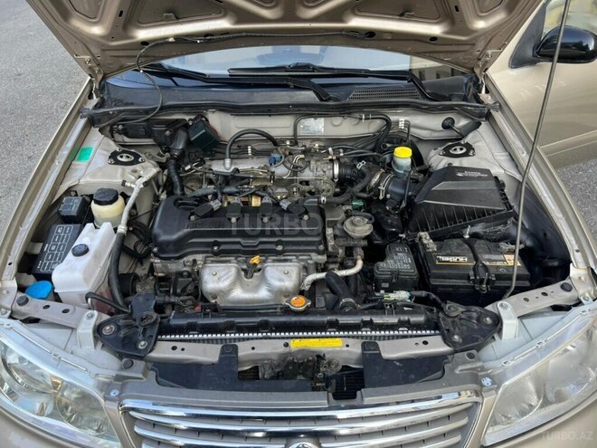 Nissan Sunny-6