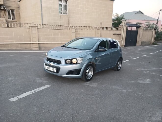 Chevrolet Aveo-1