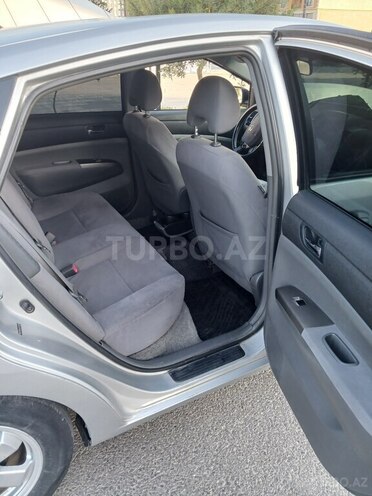 Toyota Prius-6