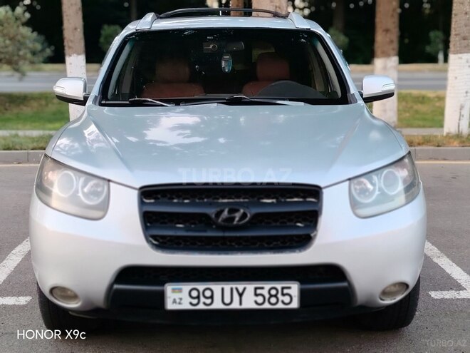 Hyundai Santa Fe-1