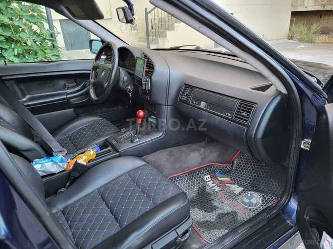 BMW 320-5