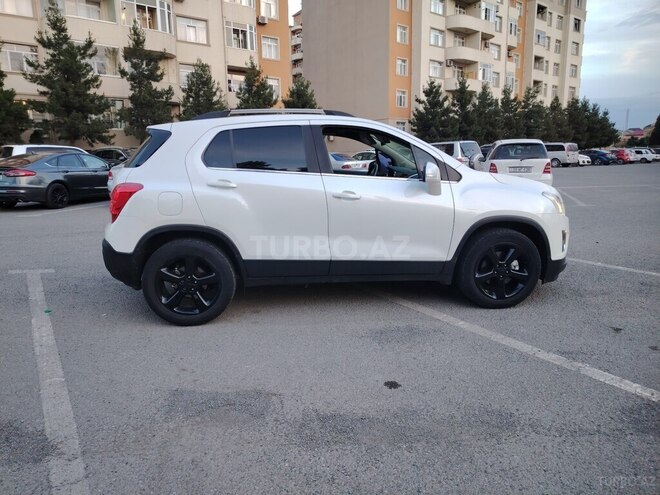 Chevrolet Trax-8