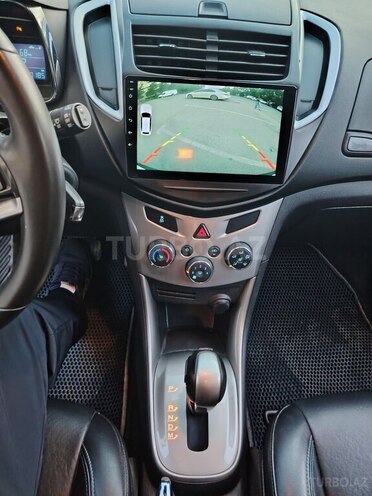 Chevrolet Trax-17
