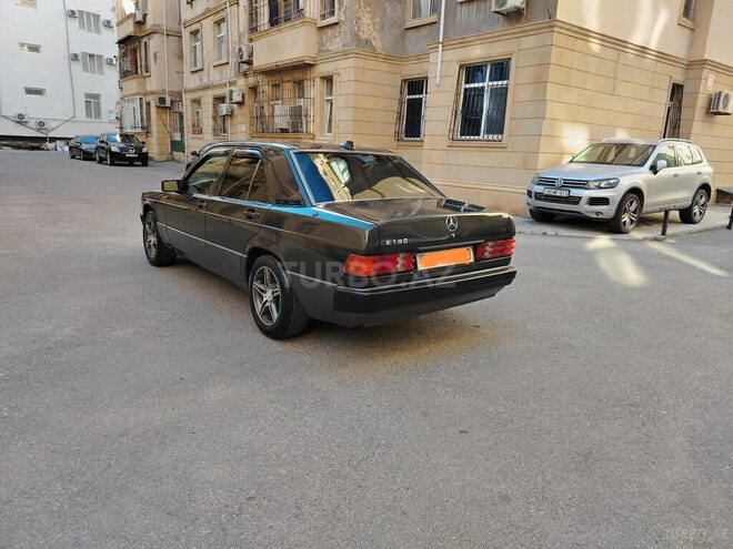 Mercedes 190-6