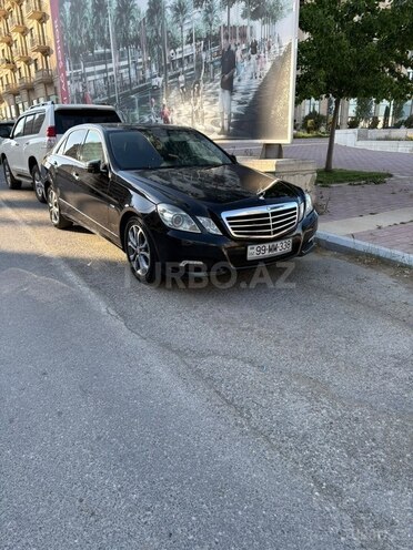 Mercedes E 200-5