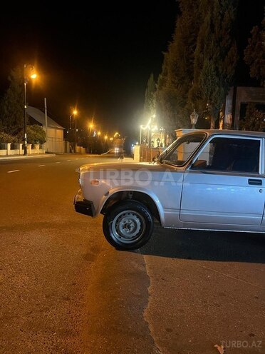 LADA (VAZ) 2107-5