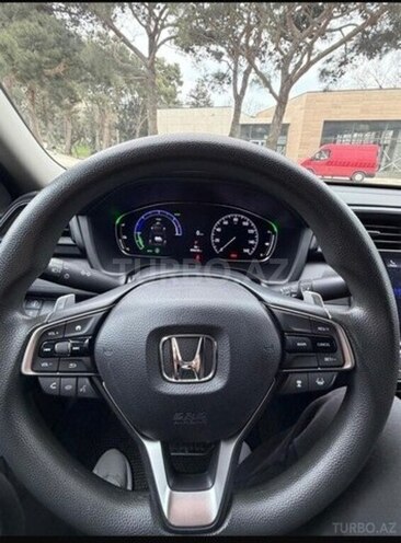 Honda Insight-2