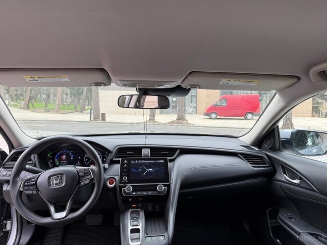 Honda Insight-6