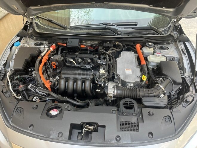 Honda Insight-12