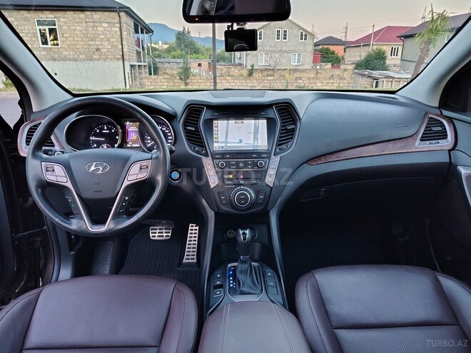 Hyundai Santa Fe-6