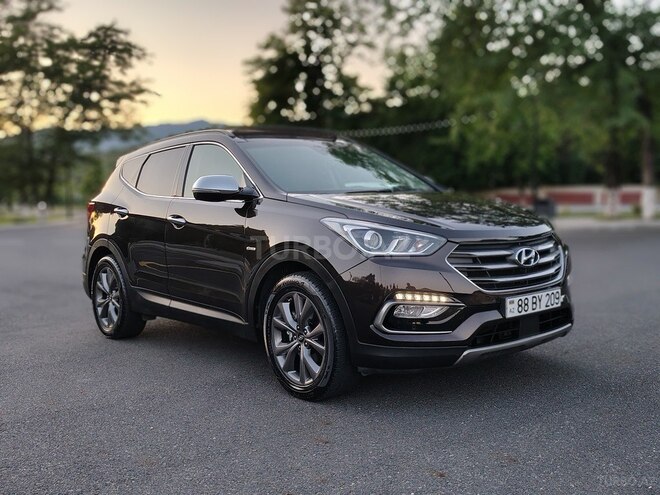 Hyundai Santa Fe-16