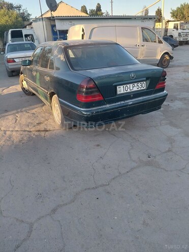 Mercedes C 230-2