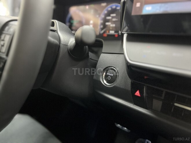 Toyota Camry-24