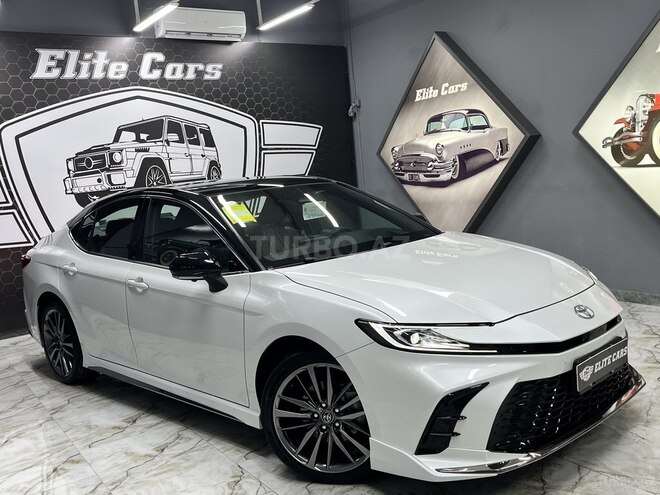 Toyota Camry-7