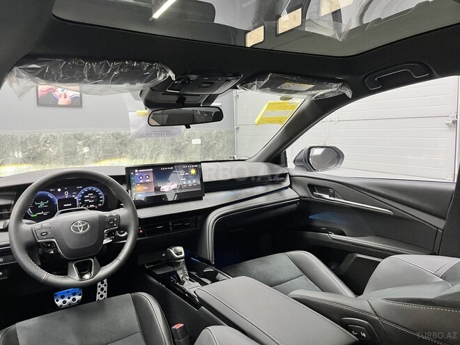 Toyota Camry-37