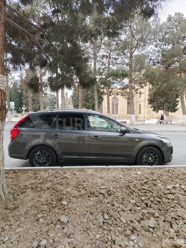 Kia Ceed SW-2
