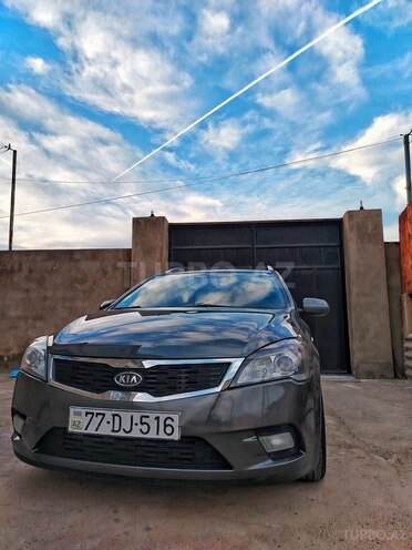 Kia Ceed SW-3