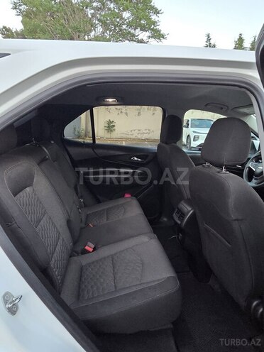 Chevrolet Equinox-7
